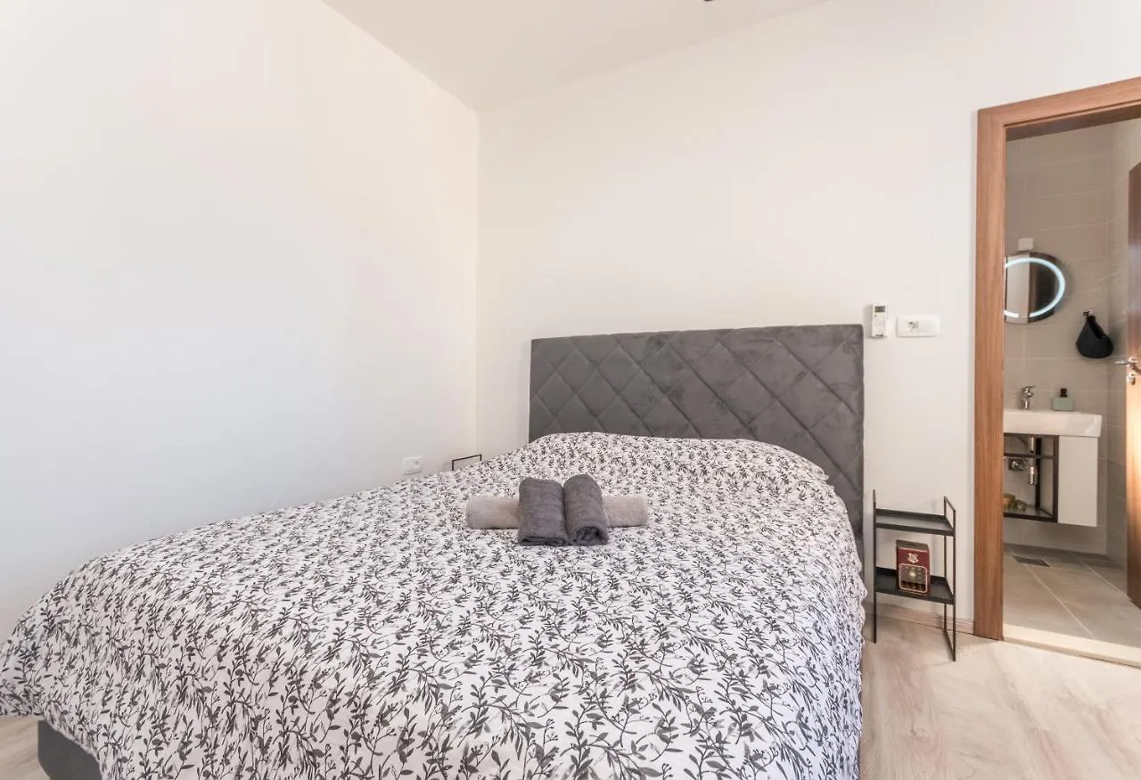 Villa Lucija Biograd Na Moru
